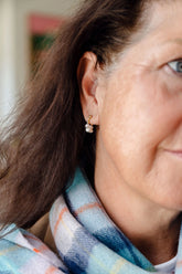 Delicate Earring, Pearl Earring, Gold and Pearl Earring, Classic Earring, Understated Earring, Beautiful Earring